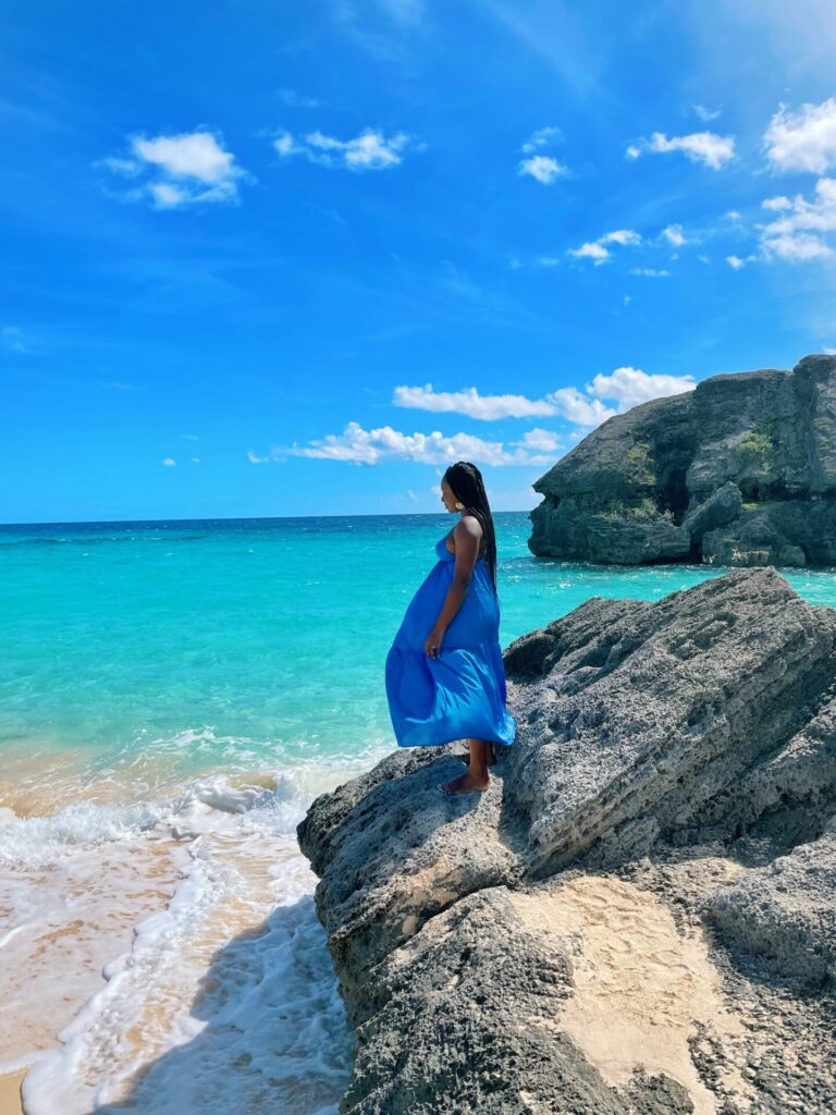 A Travel Guide to Bermuda in 2021: What You Need to Know, See and Do