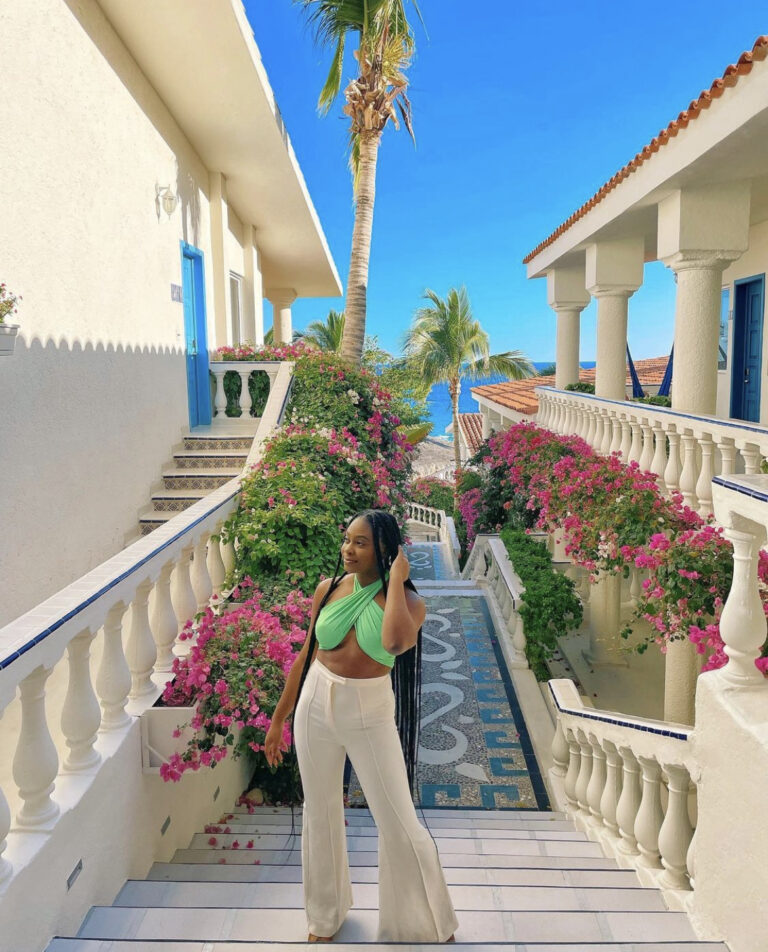 Mar Del Cabo Hotel: A Romantic Haven in Los Cabos, Mexico